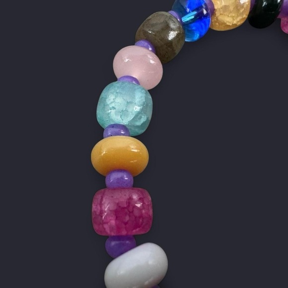 Multicolor Glass Bead Bracelet - Picture 3 of 5